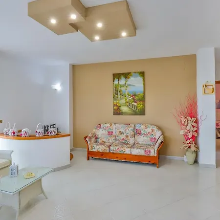 Luisa Bed & Breakfast *
